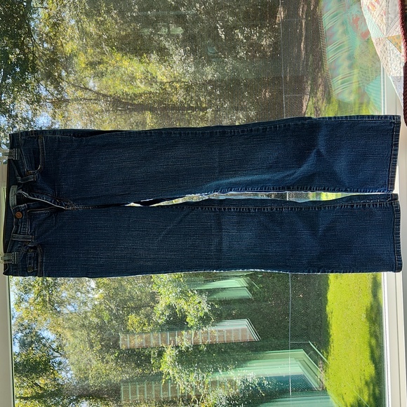 LEVI'S jeans Size 6 Perfect Slimming Levis - Picture 1 of 3